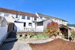 Fflorens Road, Newbridge, NP11