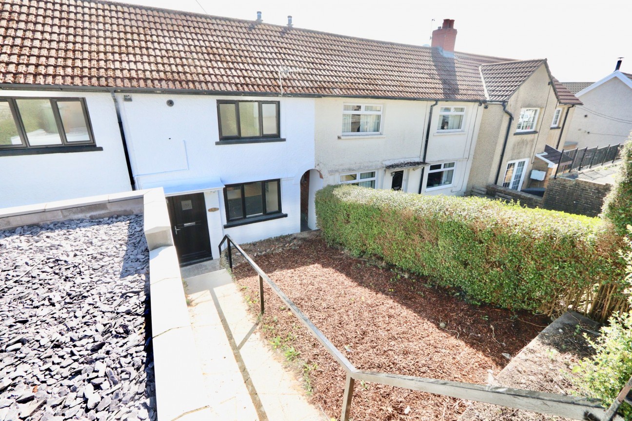 Fflorens Road, Newbridge, NP11