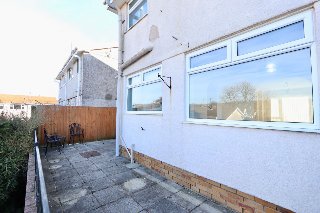 Meadow Close, Pengam, NP12