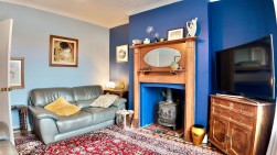 Manor Way, Abersychan, NP4