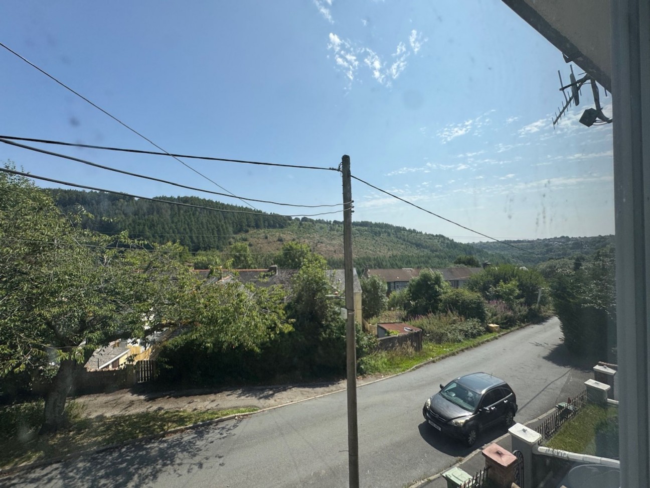 Banalog Terrace, Hollybush, NP12