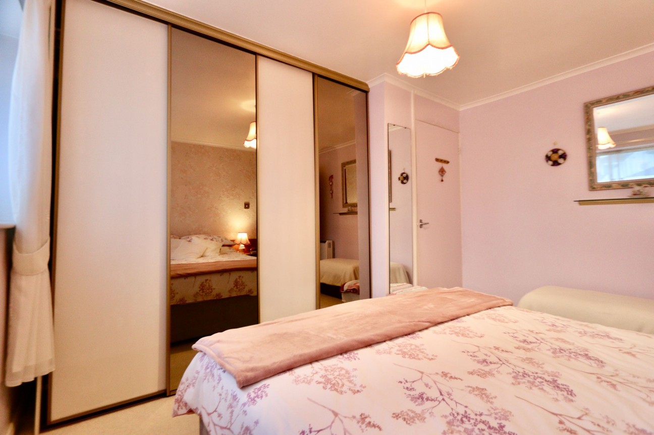 Forest Hill, Pontllanfraith, NP12