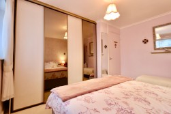 Forest Hill, Pontllanfraith, NP12