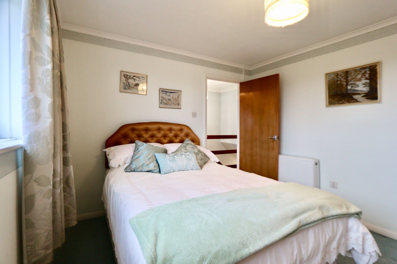 Forest Hill, Pontllanfraith, NP12