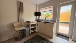 St. Annes Road, Bonnie View, NP12