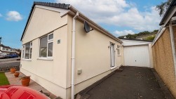 St. Annes Road, Bonnie View, NP12