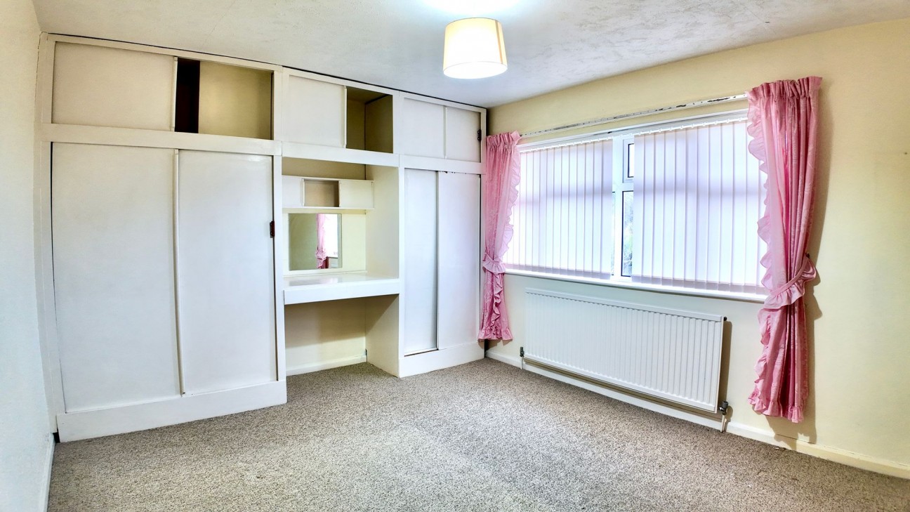 Highmead, Pontllanfraith, NP12