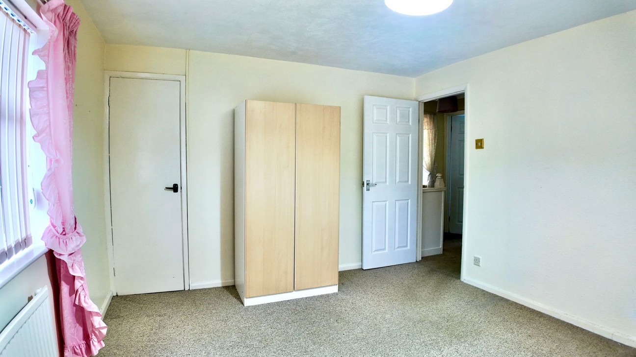 Highmead, Pontllanfraith, NP12