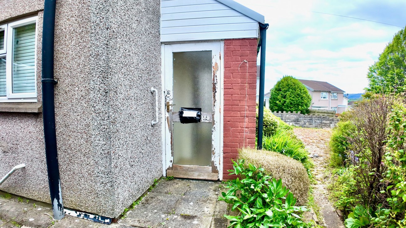 Highmead, Pontllanfraith, NP12