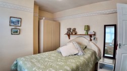 Highmead, Pontllanfraith, NP12