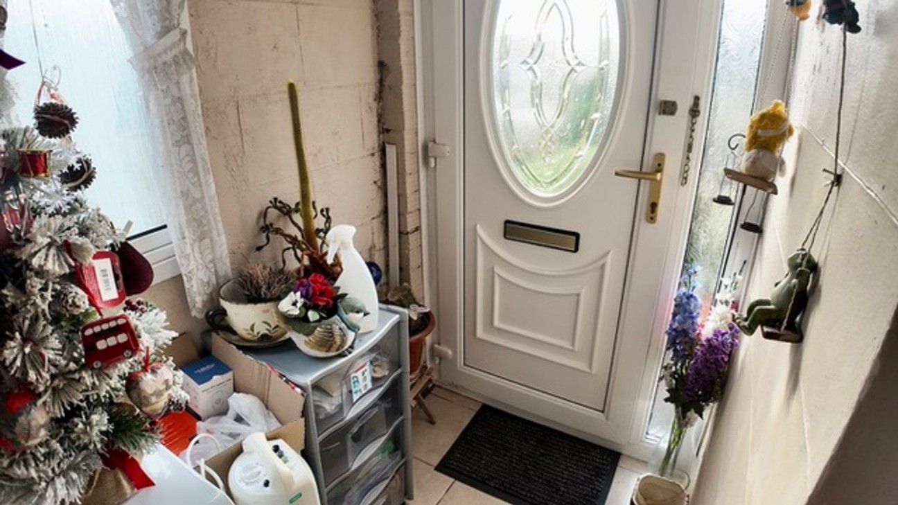 Highmead, Pontllanfraith, NP12