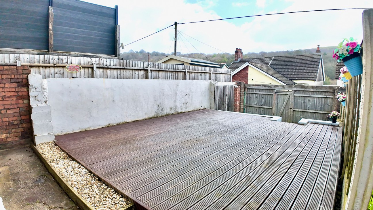 Greenfield, Newbridge, NP11