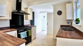 Greenfield, Newbridge, NP11