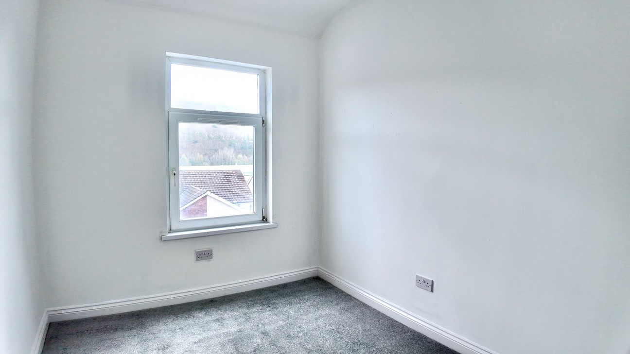 Greenfield, Newbridge, NP11