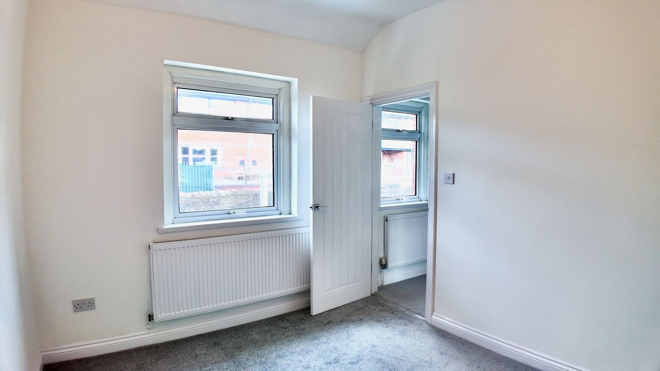 Greenfield, Newbridge, NP11