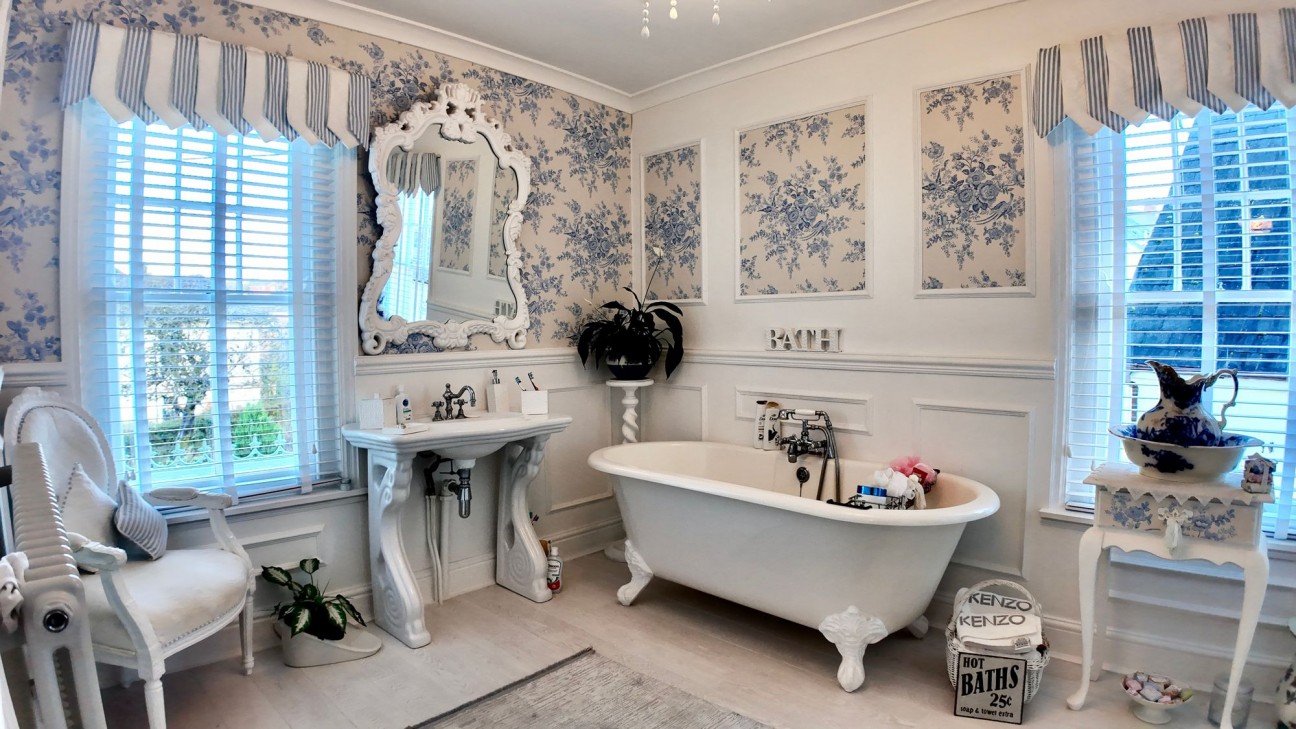 Pengam, Blackwood, NP12