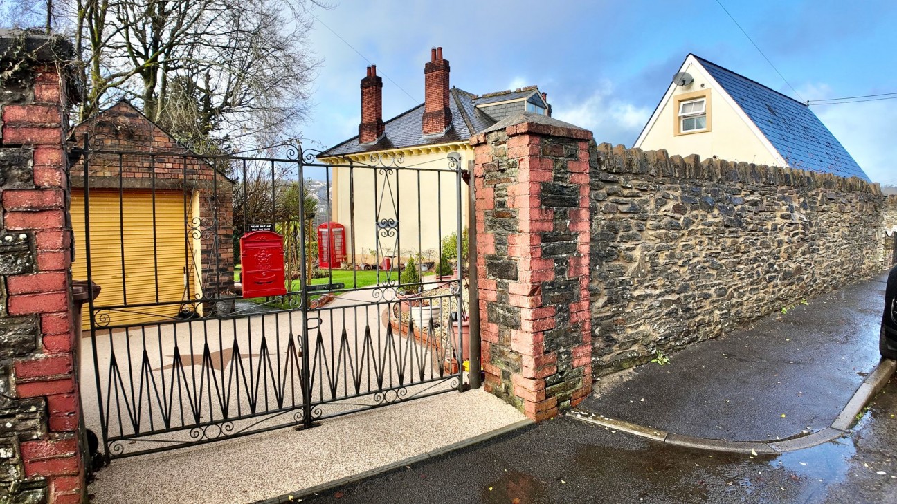 Pengam, Blackwood, NP12