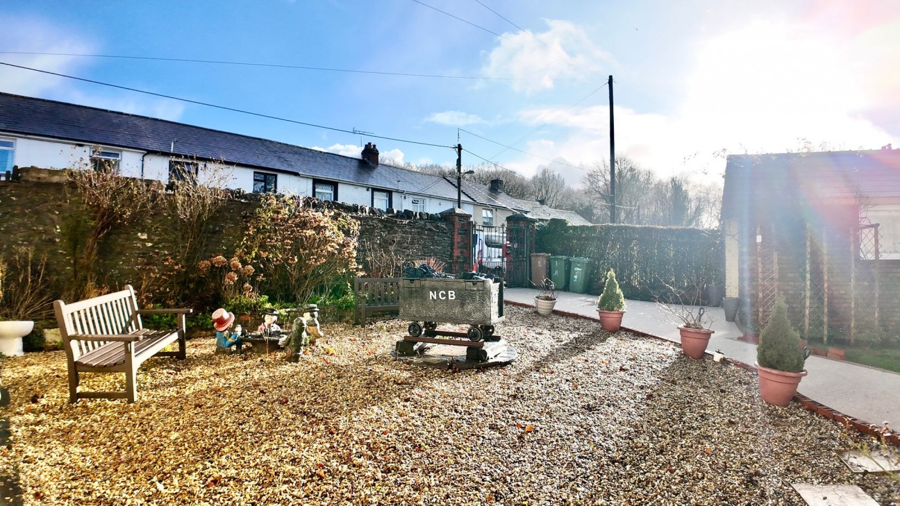 Pengam, Blackwood, NP12