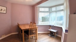 The Avenue, Wyllie, NP12