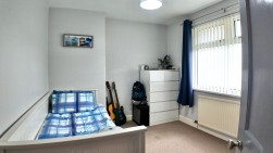 The Avenue, Wyllie, NP12