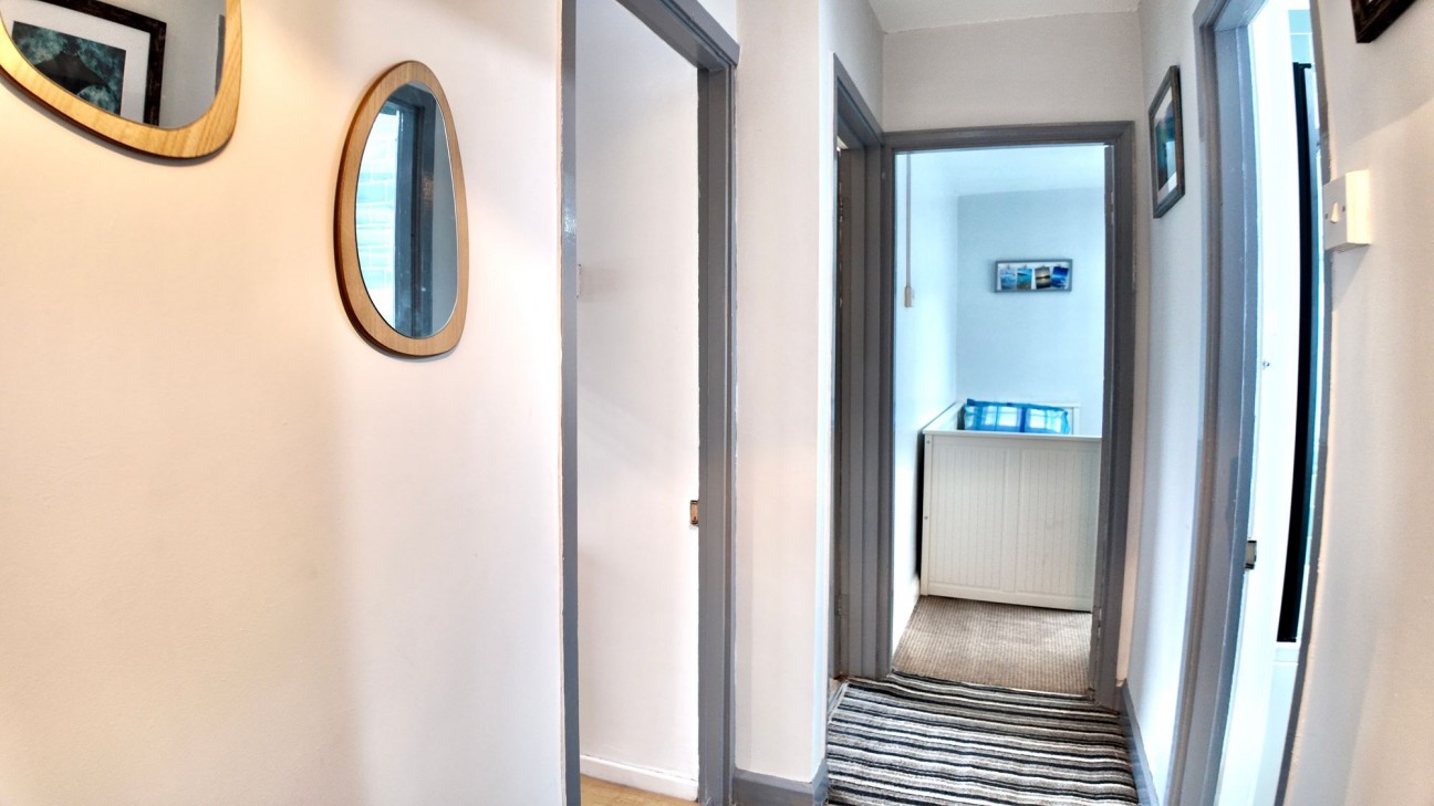 The Avenue, Wyllie, NP12