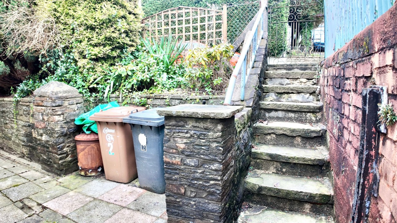 The Avenue, Wyllie, NP12