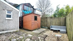 The Avenue, Wyllie, NP12