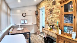 Elmwood Grove, Georgetown, NP22