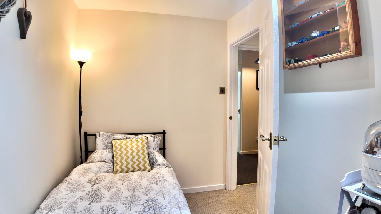 Elmwood Grove, Georgetown, NP22