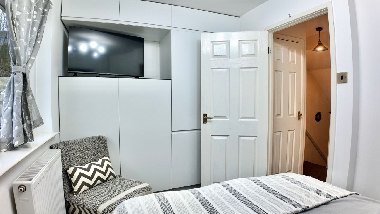 Elmwood Grove, Georgetown, NP22