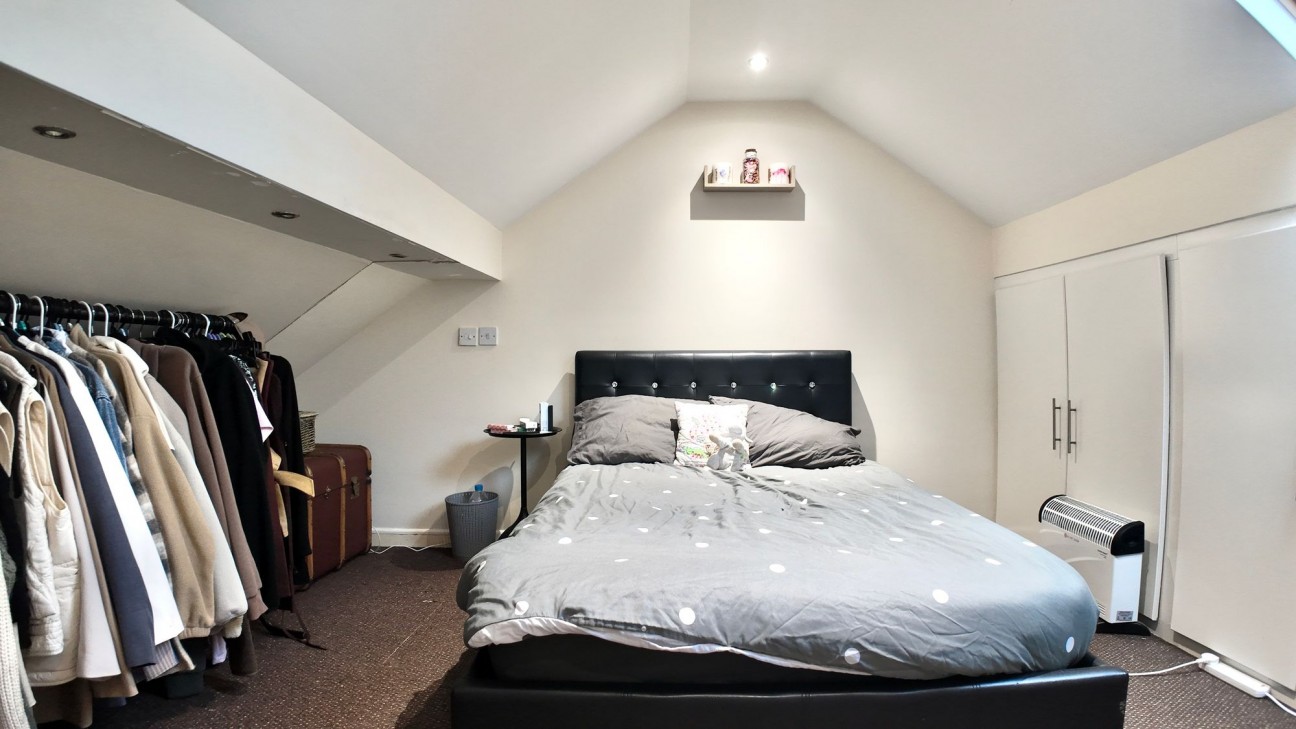 Elmwood Grove, Georgetown, NP22