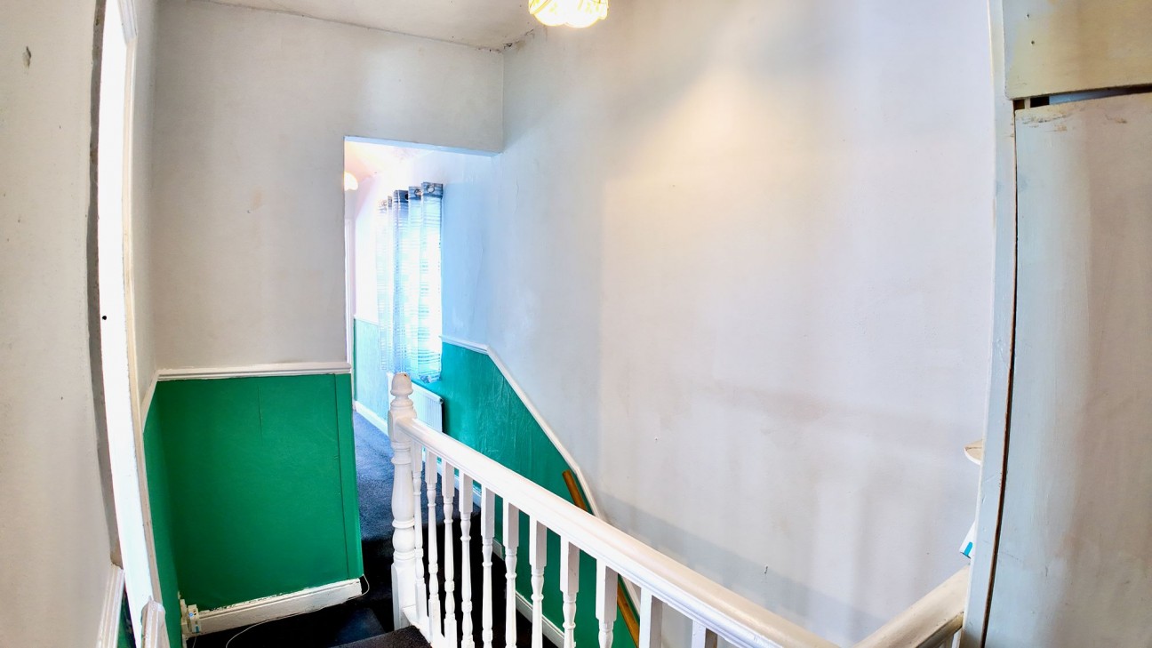 Tynewydd Terrace, Newbridge, NP11