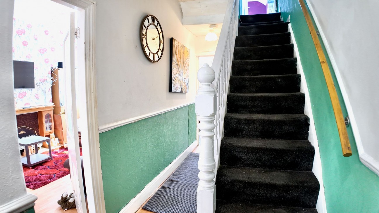 Tynewydd Terrace, Newbridge, NP11