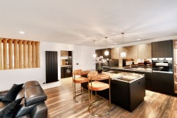 Heol-Y-Bedw-Hirion, Markham, NP12