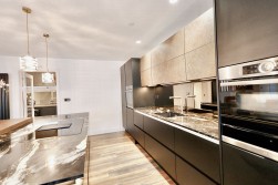 Heol-Y-Bedw-Hirion, Markham, NP12