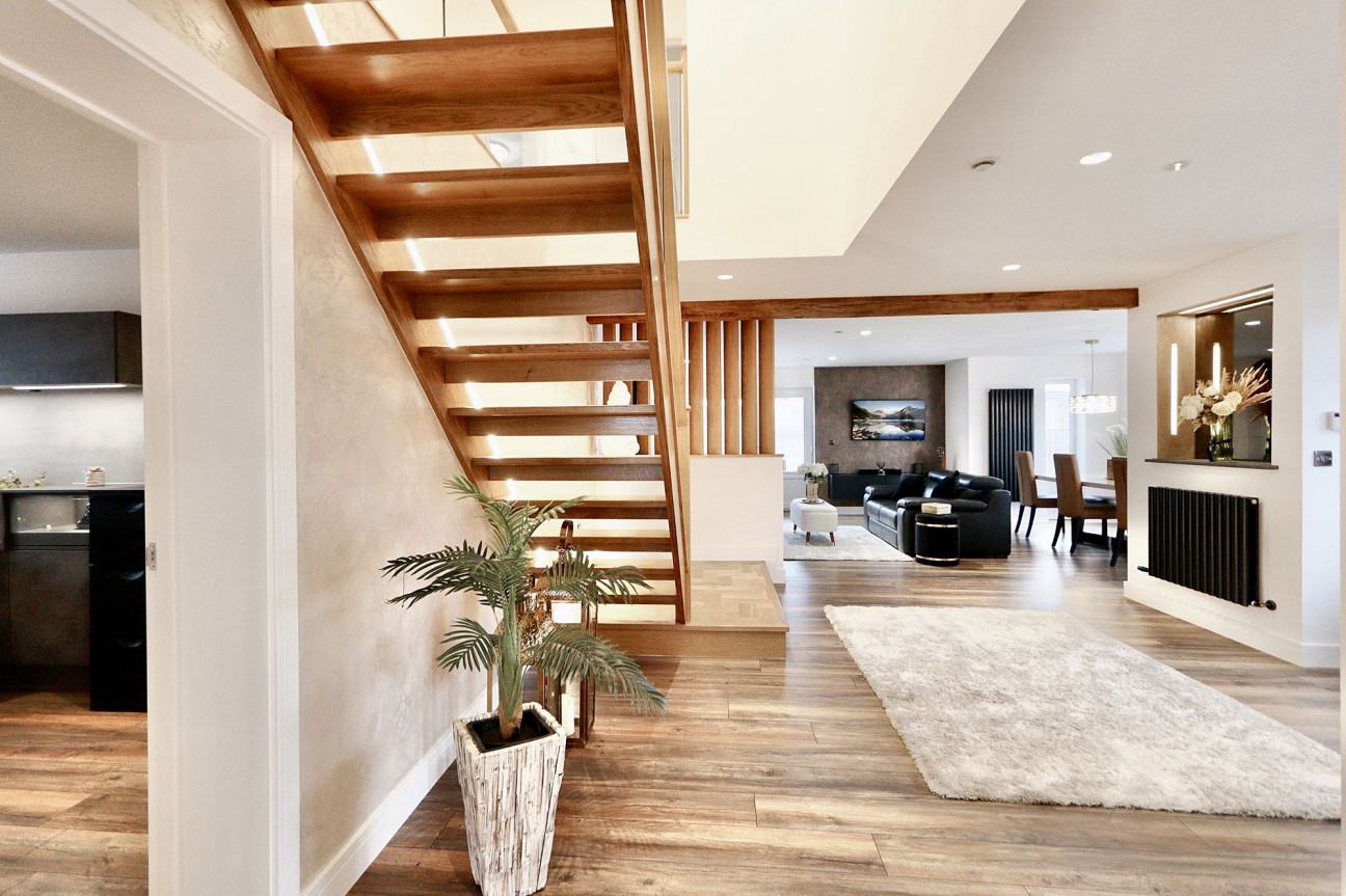 Heol-Y-Bedw-Hirion, Markham, NP12