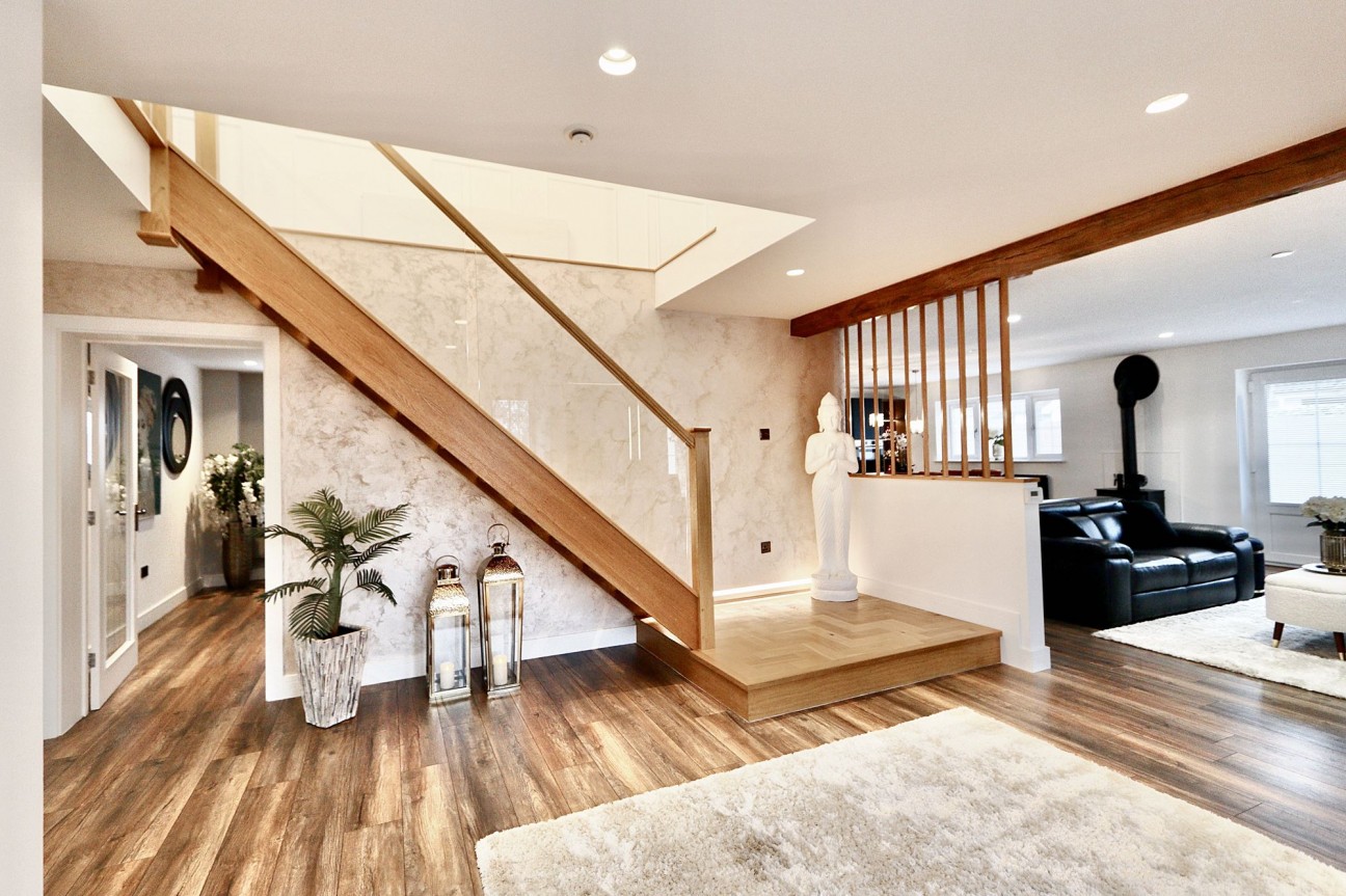 Heol-Y-Bedw-Hirion, Markham, NP12