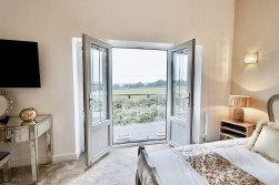 Heol-Y-Bedw-Hirion, Markham, NP12