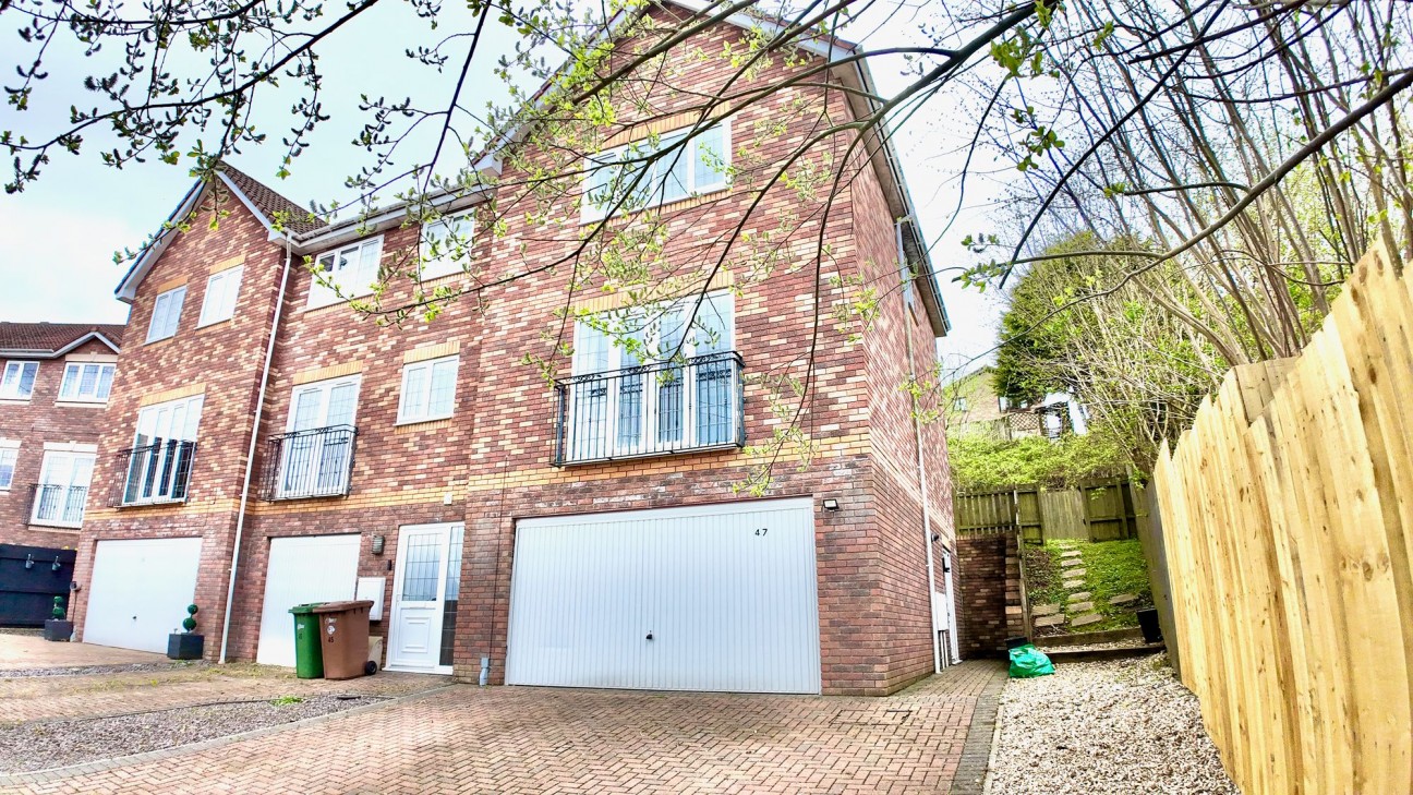 Plynlimon Avenue, Crumlin, NP11