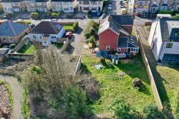 Five Locks Road, Pontnewydd, NP44