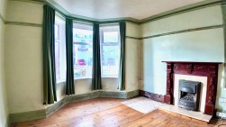 Five Locks Road, Pontnewydd, NP44