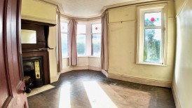 Five Locks Road, Pontnewydd, NP44