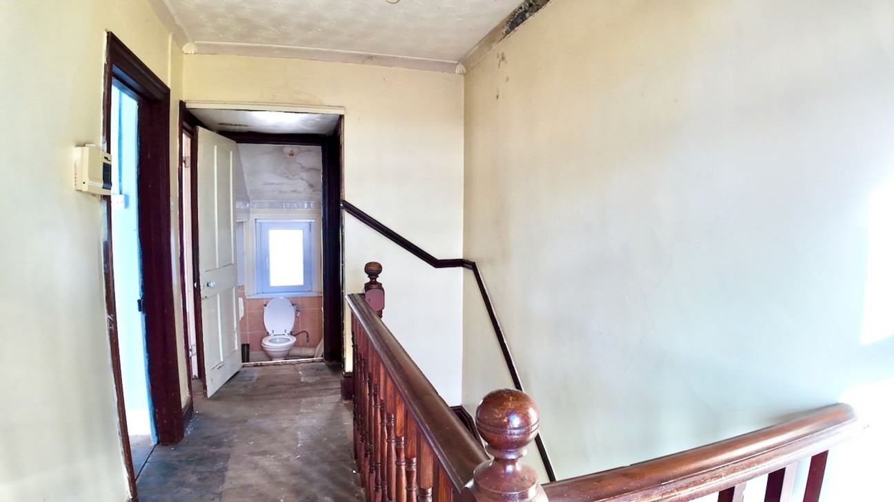 Five Locks Road, Pontnewydd, NP44