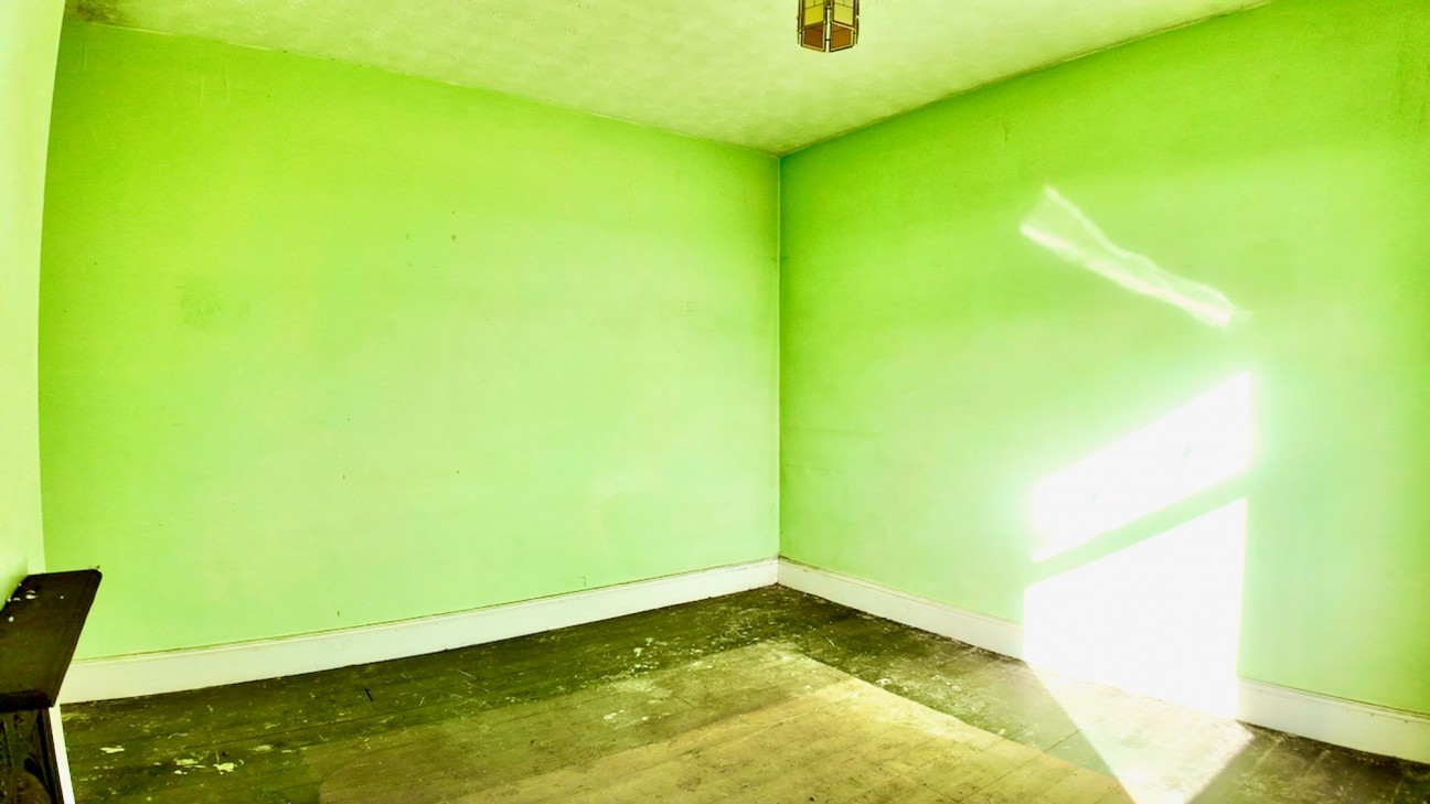 Five Locks Road, Pontnewydd, NP44