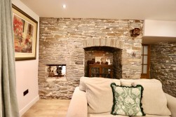 Railway Terrace, Hollybush, NP12