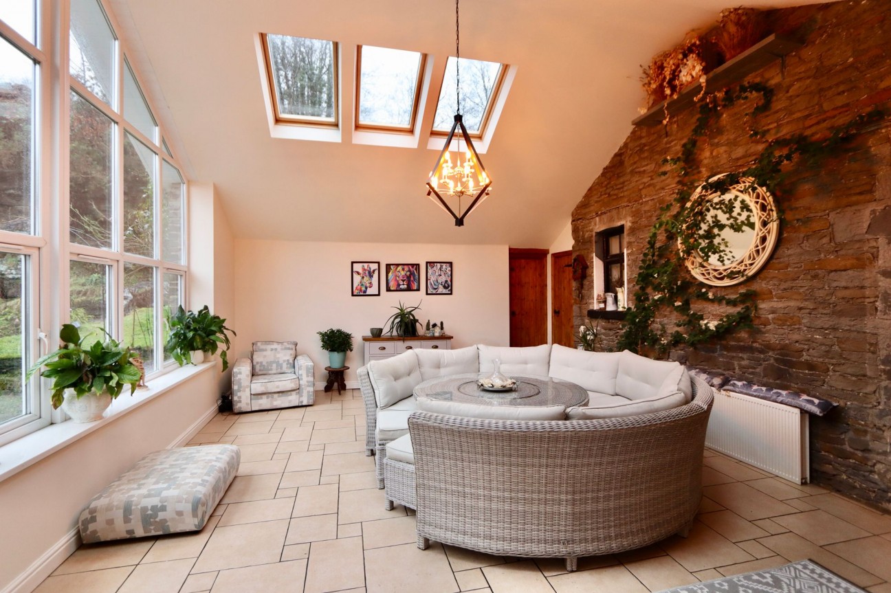 Railway Terrace, Hollybush, NP12
