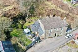 Railway Terrace, Hollybush, NP12