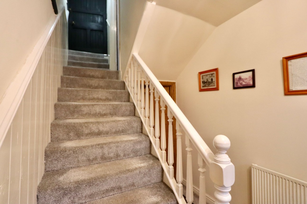 Railway Terrace, Hollybush, NP12