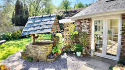 Railway Terrace, Hollybush, NP12