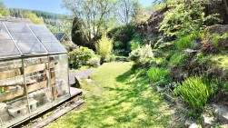 Railway Terrace, Hollybush, NP12